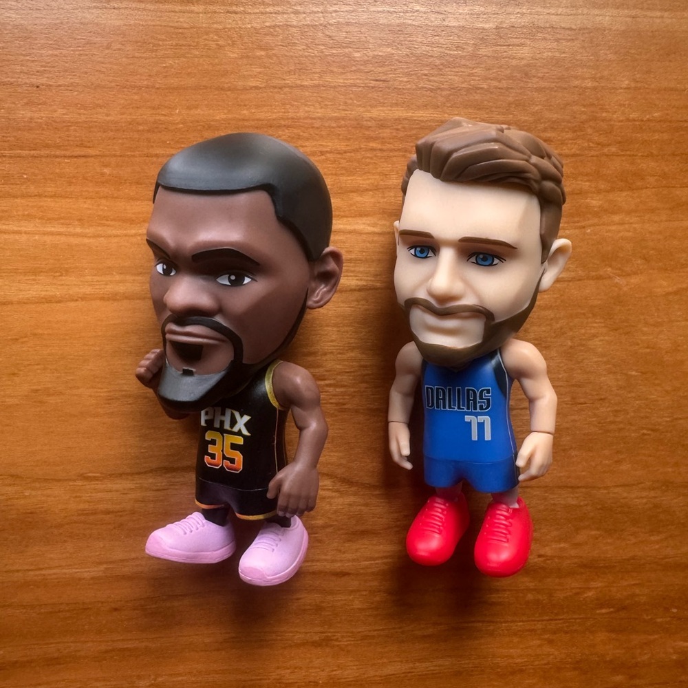 Zuru Durant Doncic Basketball Player Figurines Set